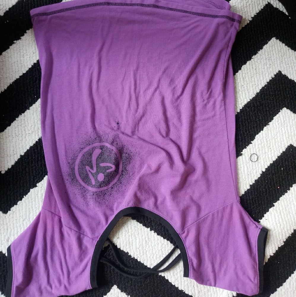 ZUMBA CRISS CROSS SHIRT